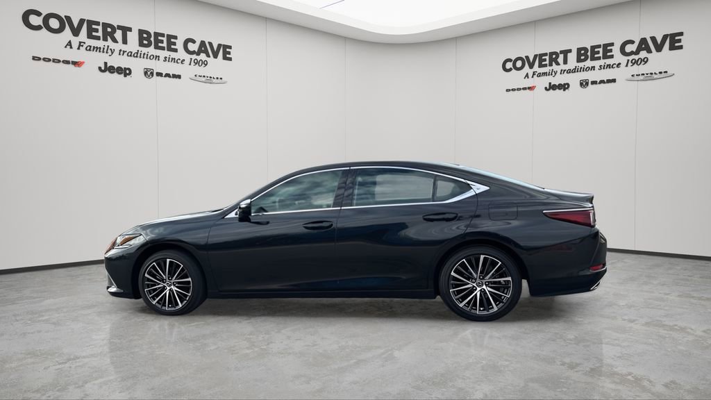 Used 2024 Lexus ES 350 w/ Premium Package image 5