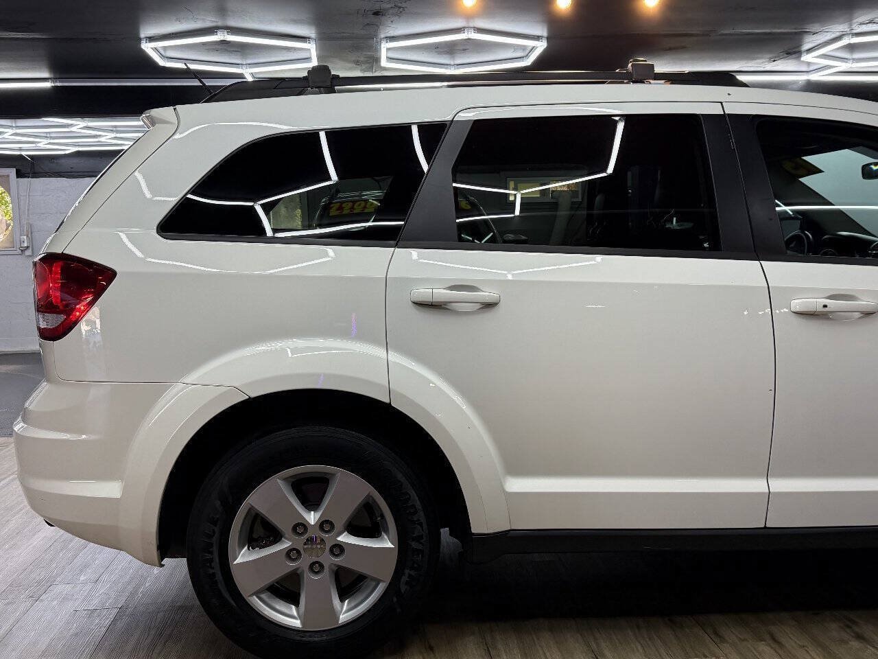 Used 2015 Dodge Journey FWD image 19