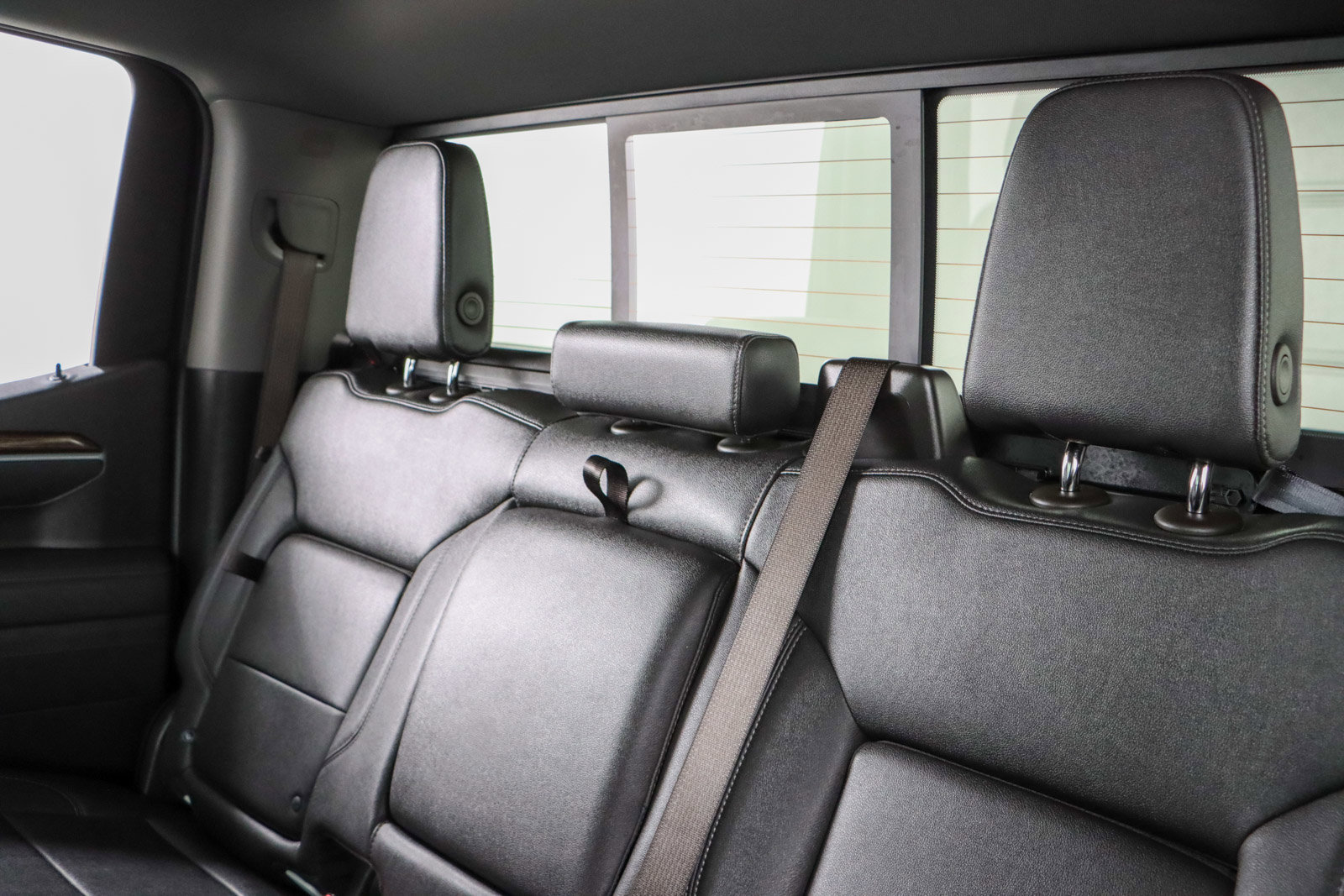 Used 2025 GMC Sierra 1500 Elevation w/ Elevation Premium Package image 27