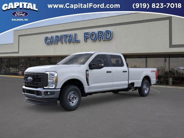 New 2025 Ford F250 Lariat w/ FX4 Off-Road Package