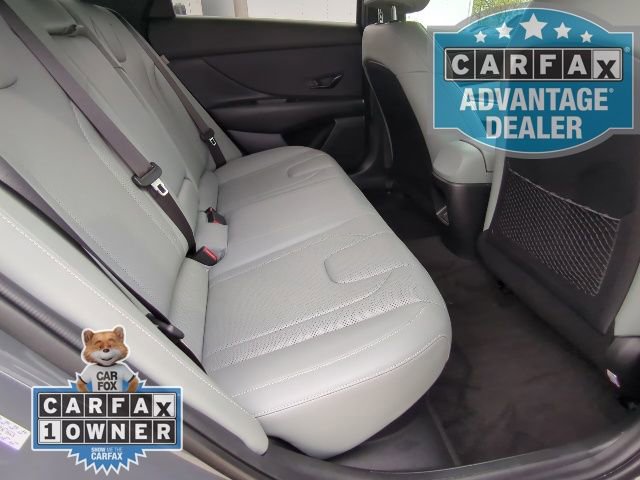 Used 2024 Hyundai Elantra Limited image 24