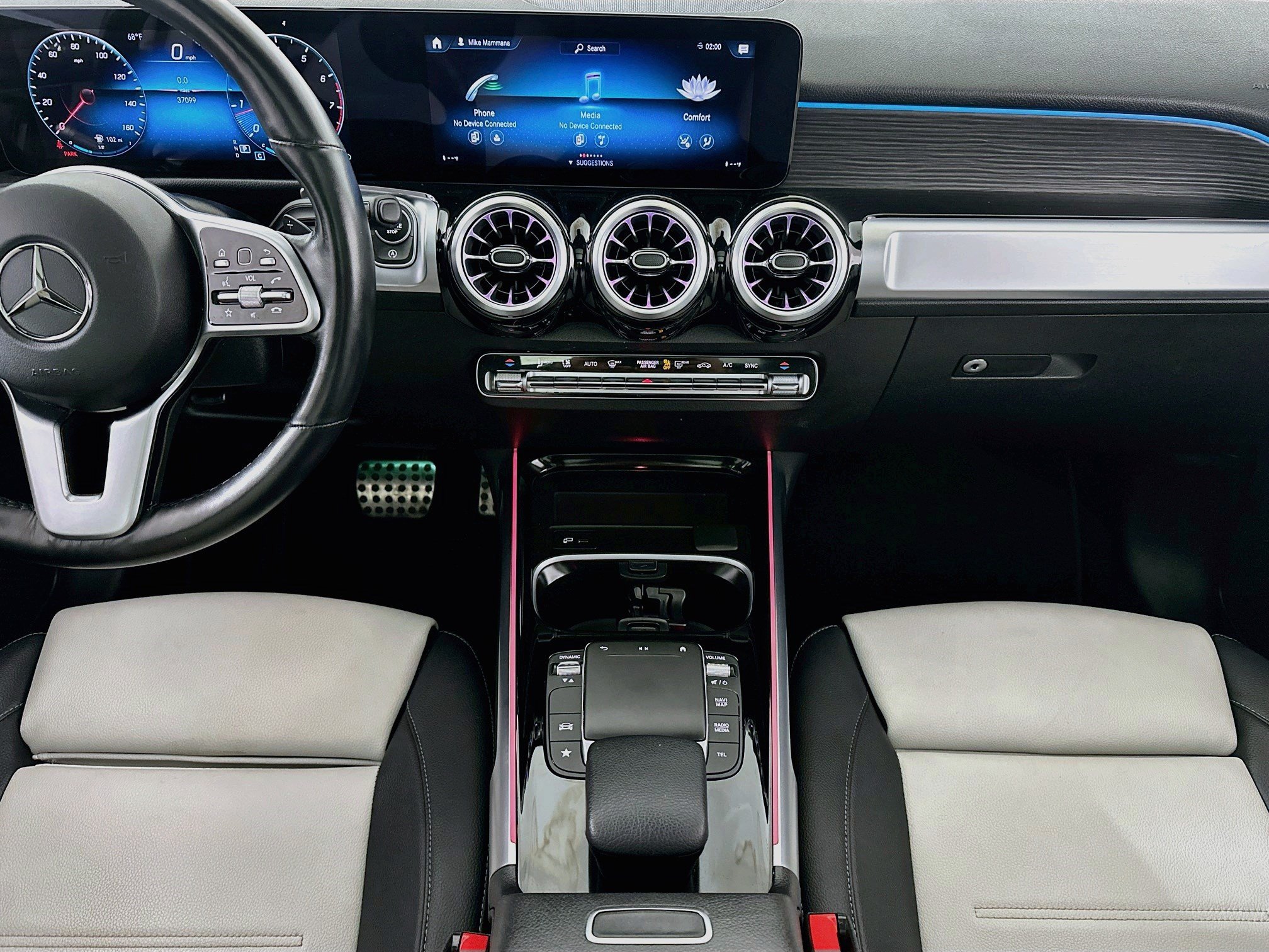Used 2023 Mercedes-Benz GLB 250 4MATIC w/ AMG Line image 11