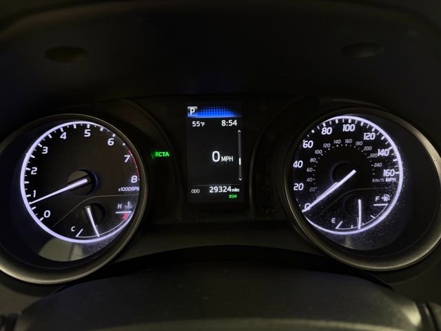 Used 2024 Toyota Camry SE w/ Convenience Package image 18