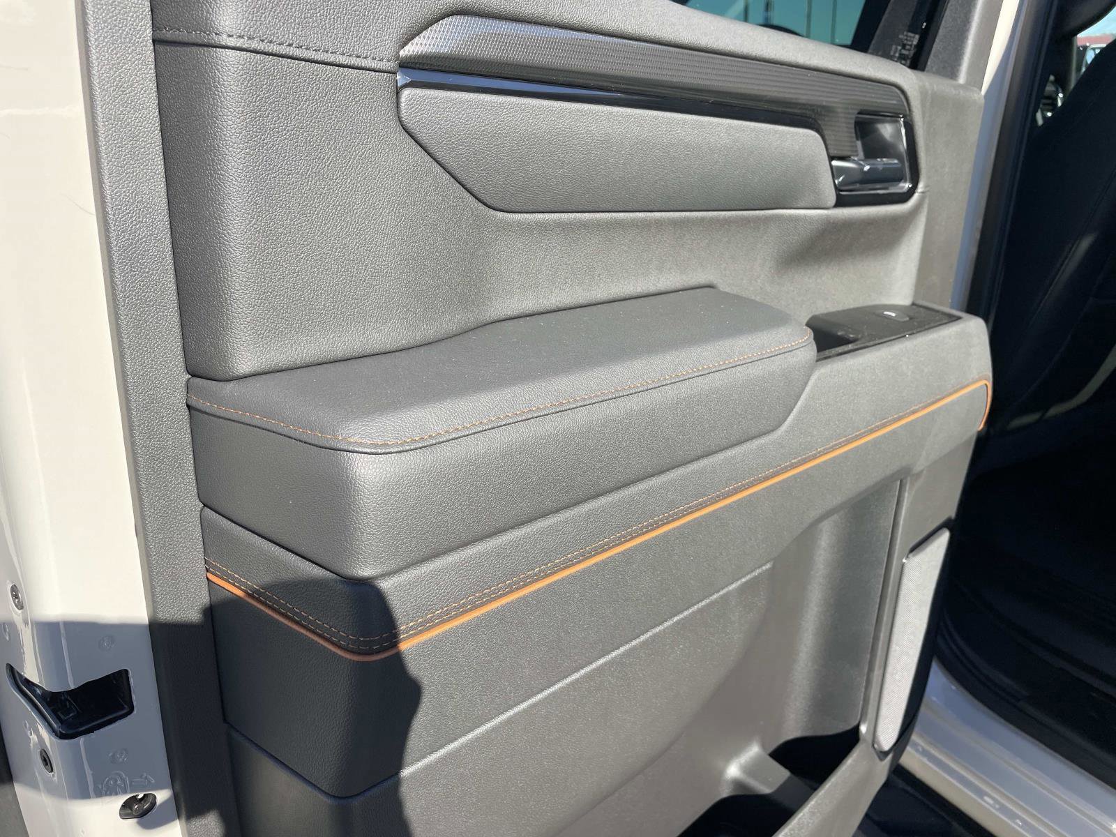 New 2026 GMC Sierra 1500 AT4 w/ AT4 Premium Package image 24