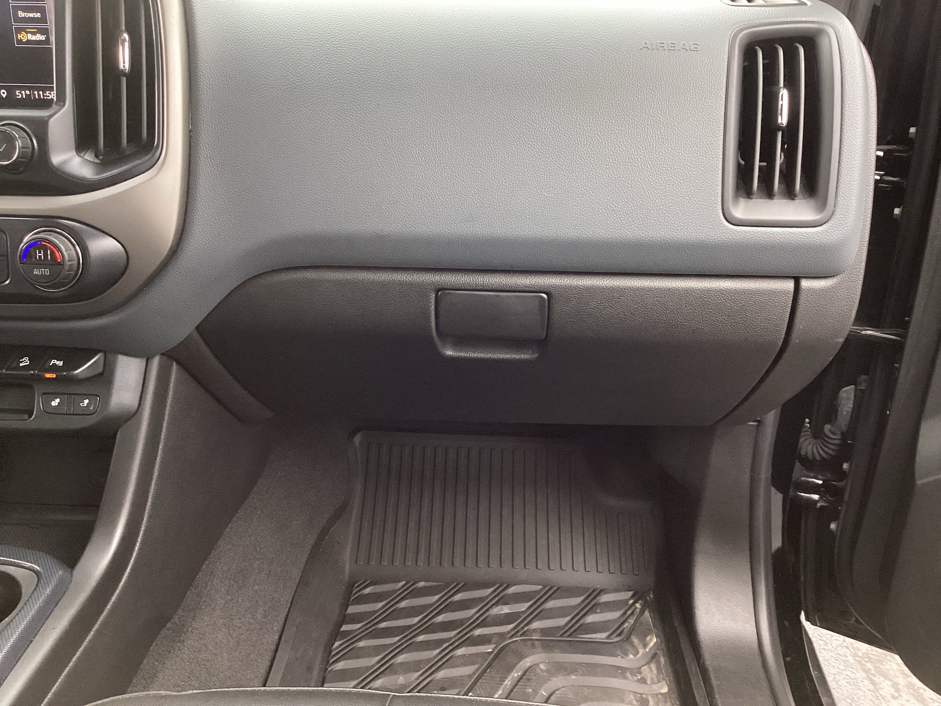 Used 2020 Chevrolet Colorado Z71 w/ Z71 Midnight Edition image 29