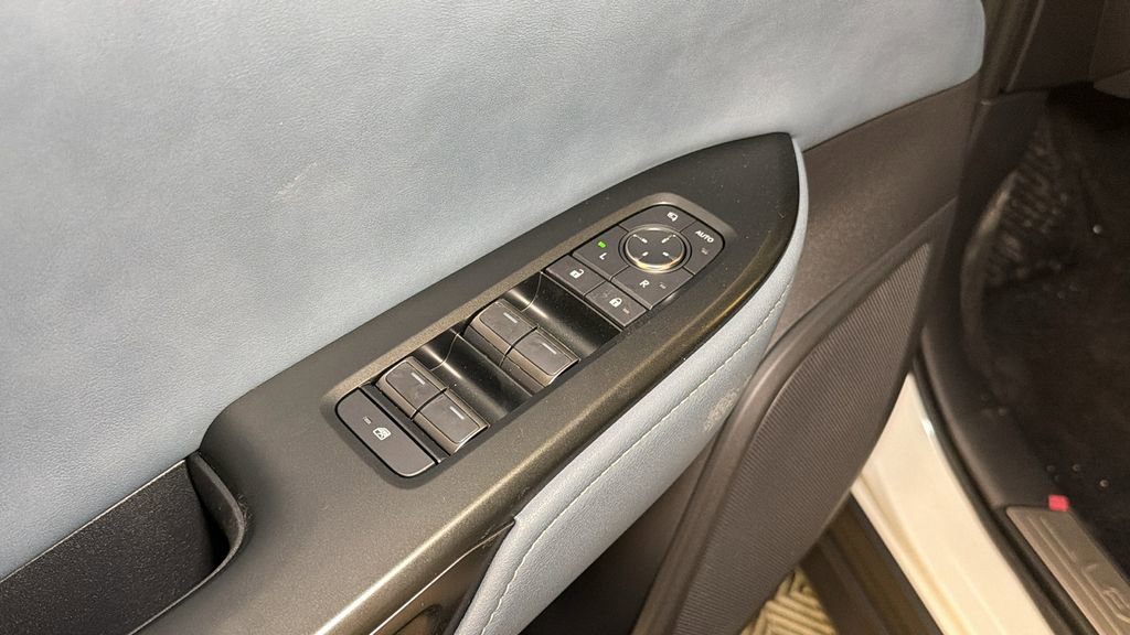 New 2026 Lexus RZ 450e AWD image 15