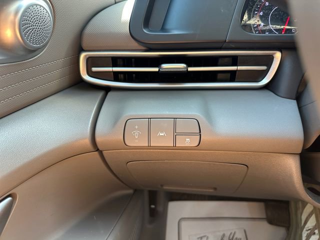 Used 2021 Hyundai Elantra SEL FWD image 21