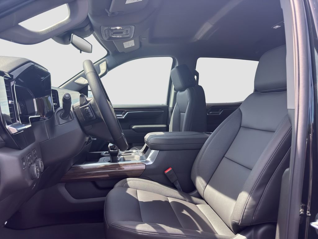 New 2026 Chevrolet Silverado 1500 LT Trail Boss w/ LT Trail Boss Premium Package AWD/4WD image 9