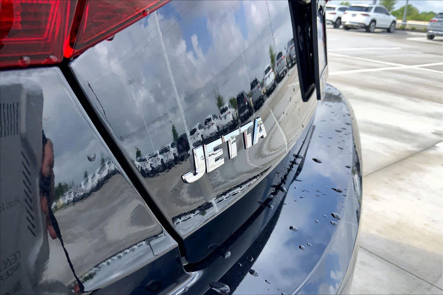 Used 2021 Volkswagen Jetta SEL FWD image 28