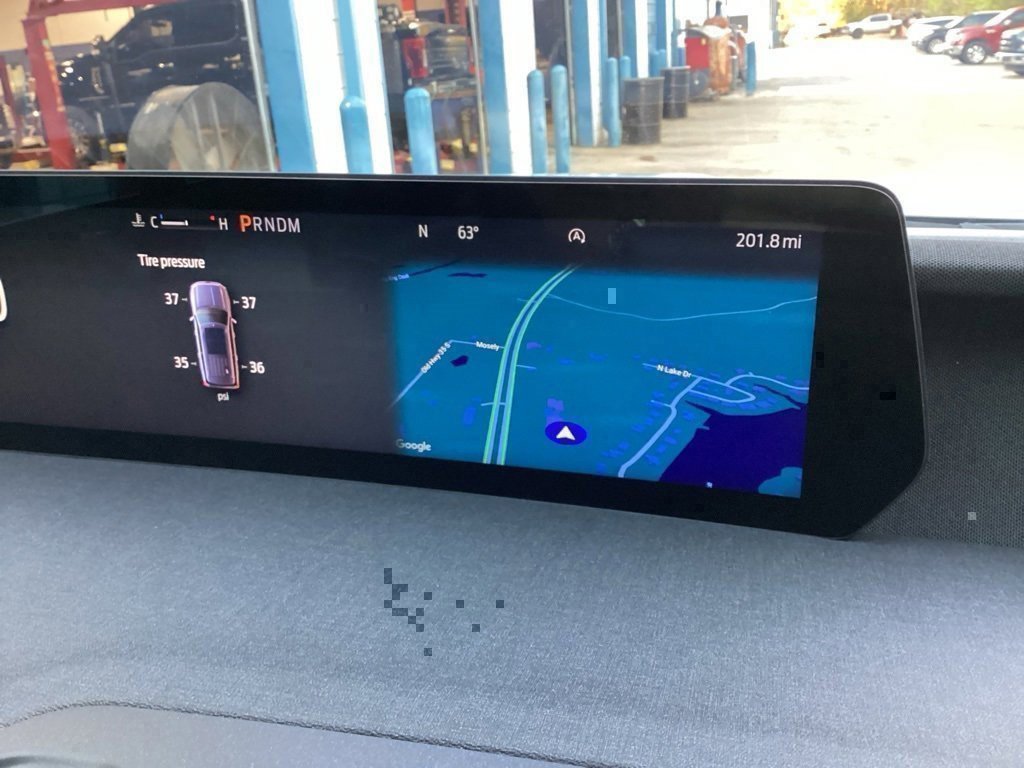 New 2025 Ford Expedition Active image 58