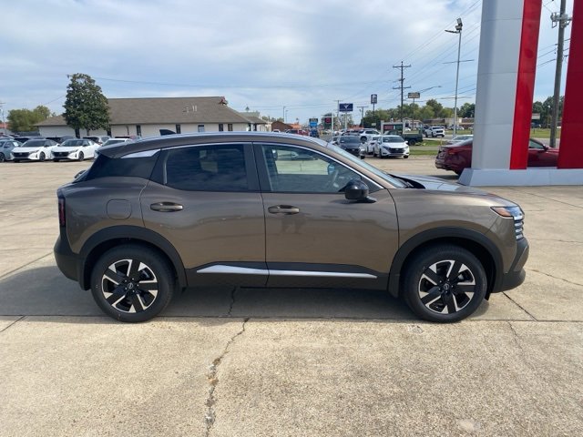 New 2026 Nissan Kicks SV w/ SV Premium Package image 7