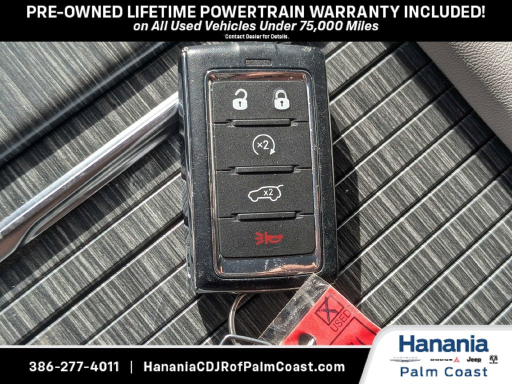 Used 2024 Jeep Wagoneer L Series II RWD image 33