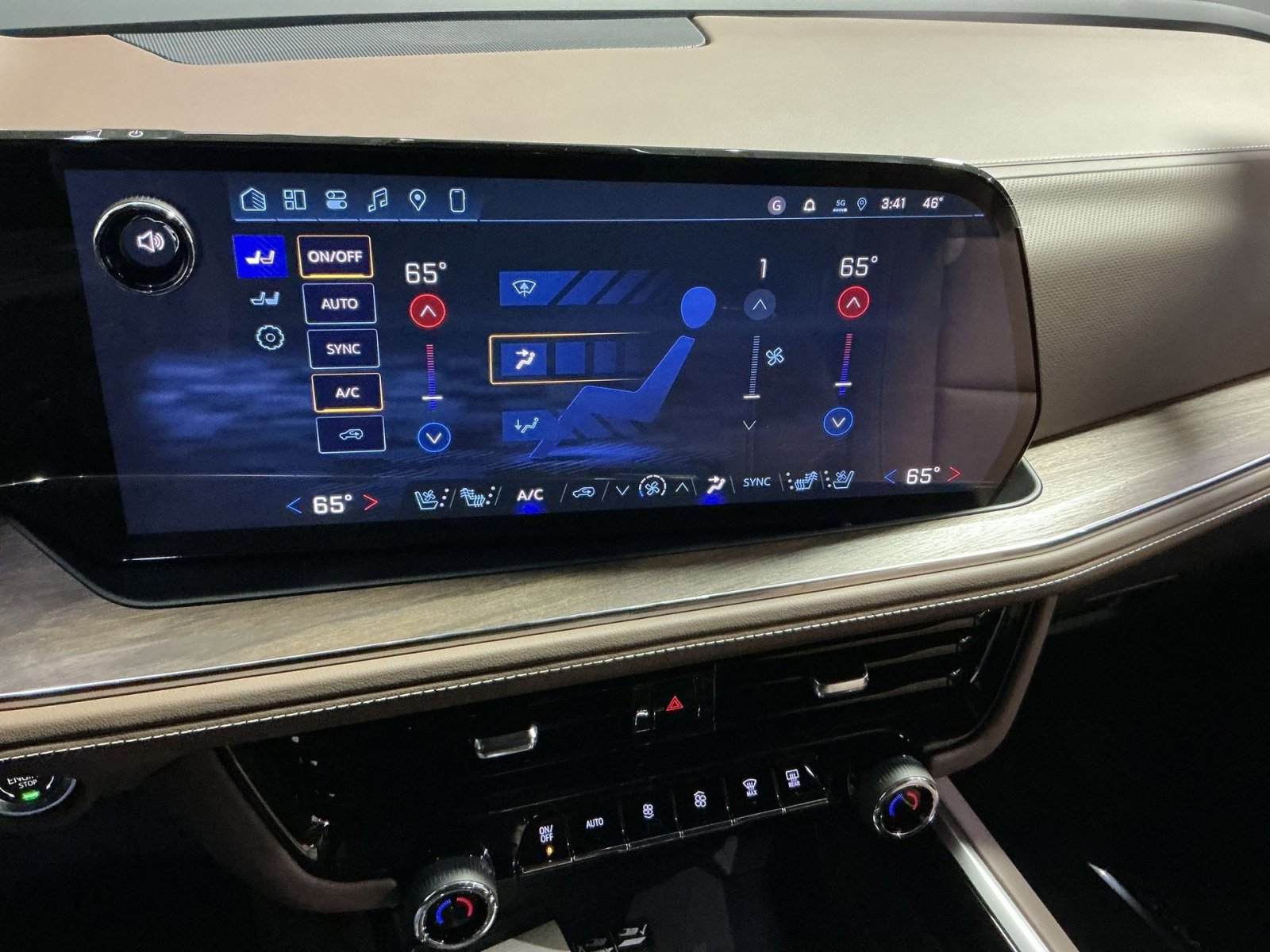 New 2026 Chevrolet Tahoe High Country w/ Sun And Tow Package image 29