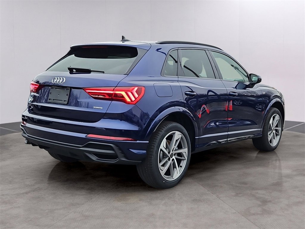New 2025 Audi Q3 2.0T Premium image 3