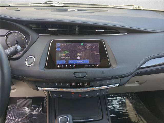 Used 2019 Cadillac XT4 Premium Luxury FWD image 15