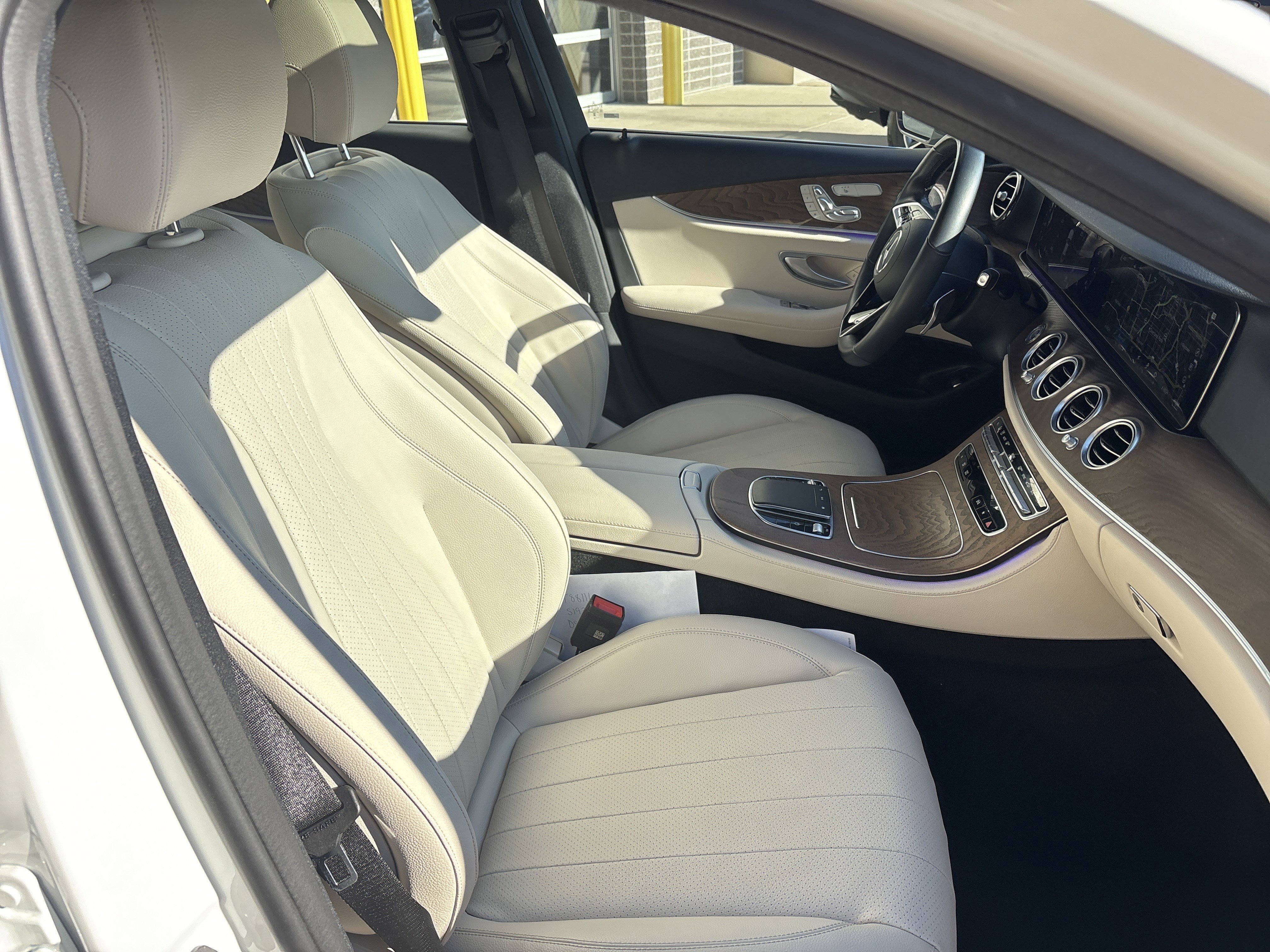 Used 2023 Mercedes-Benz E 350 4MATIC Sedan image 33