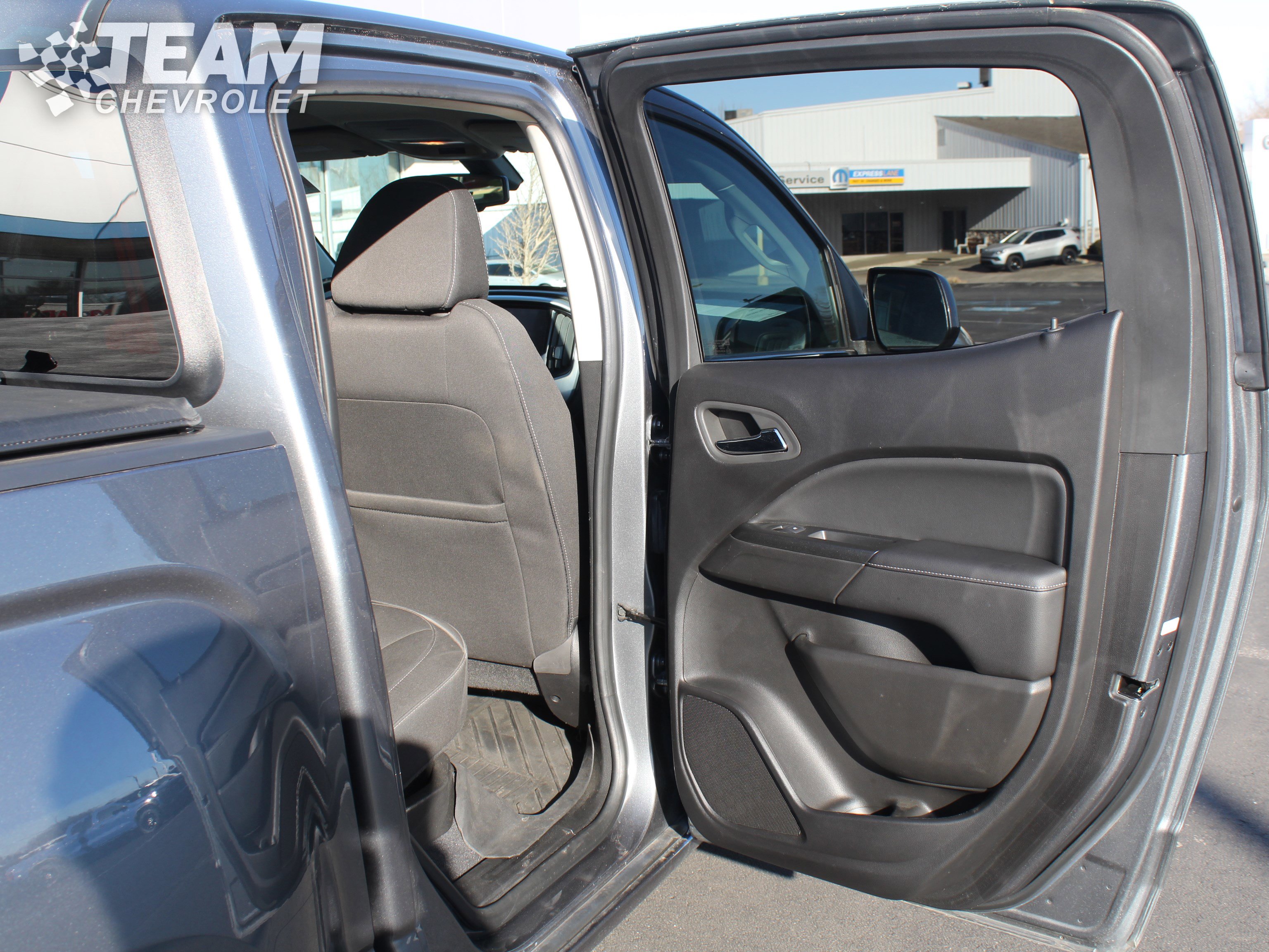 Used 2019 GMC Canyon SLE w/ SLE Convenience Package image 22