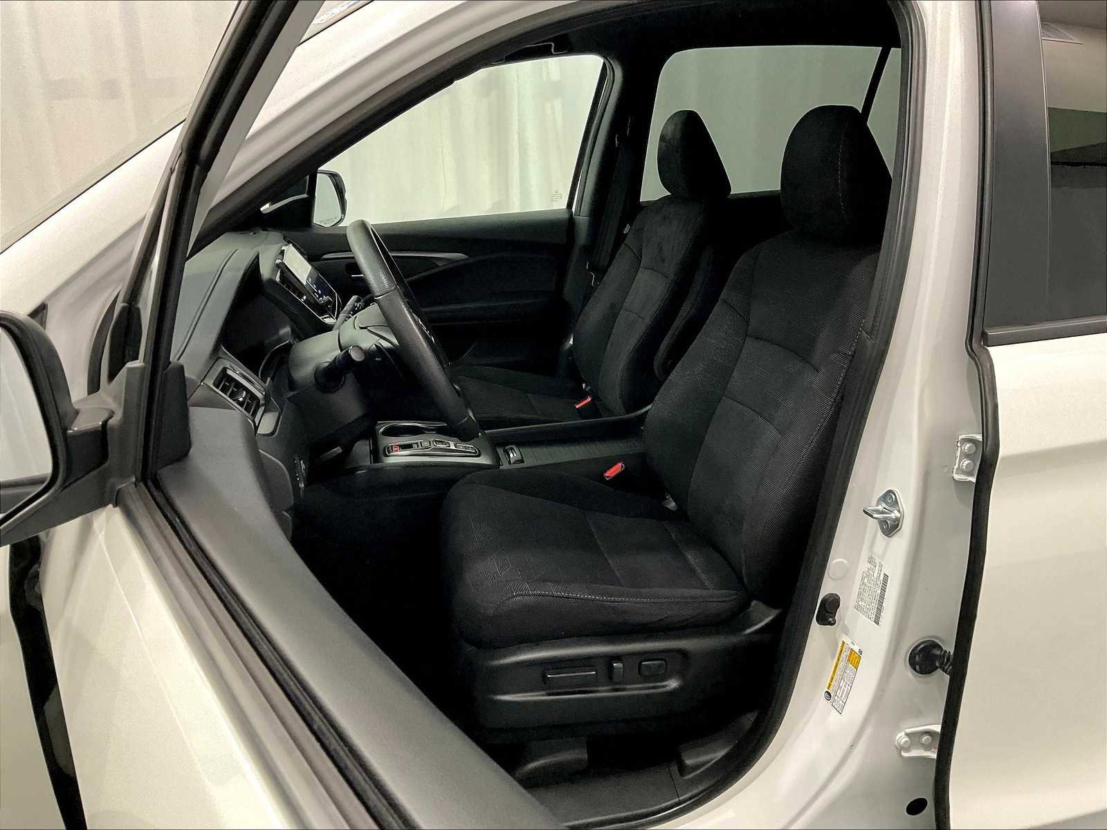 Used 2022 Honda Pilot Sport image 10