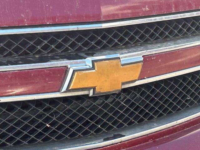 Used 2007 Chevrolet Suburban LT w/ LT Preferred Equipment Group AWD/4WD image 10