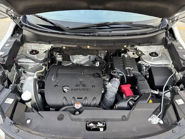 Used 2024 Mitsubishi Outlander Sport SE image 25