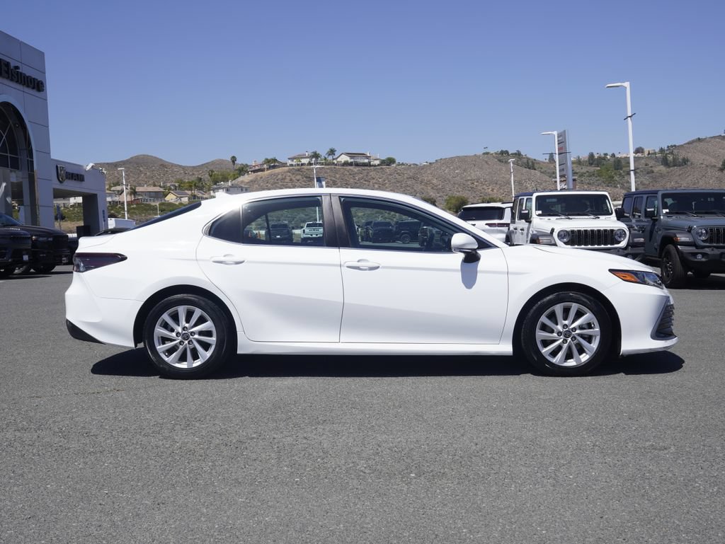 Used 2023 Toyota Camry LE w/ Convenience Package FWD image 3