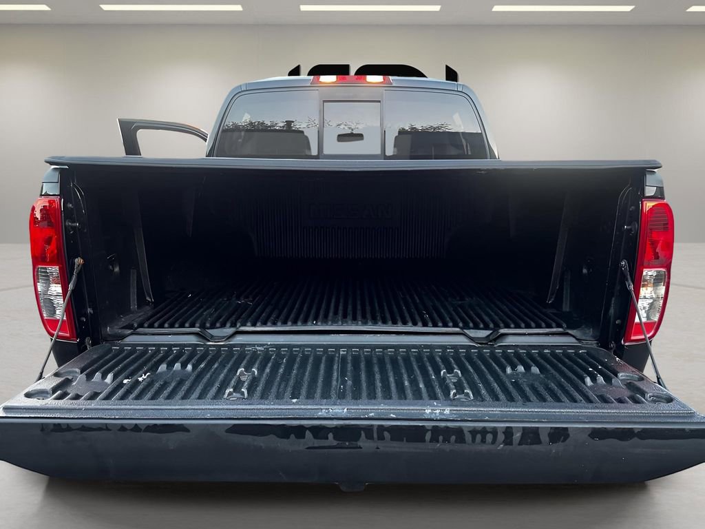 Used 2019 Nissan Frontier SV image 28