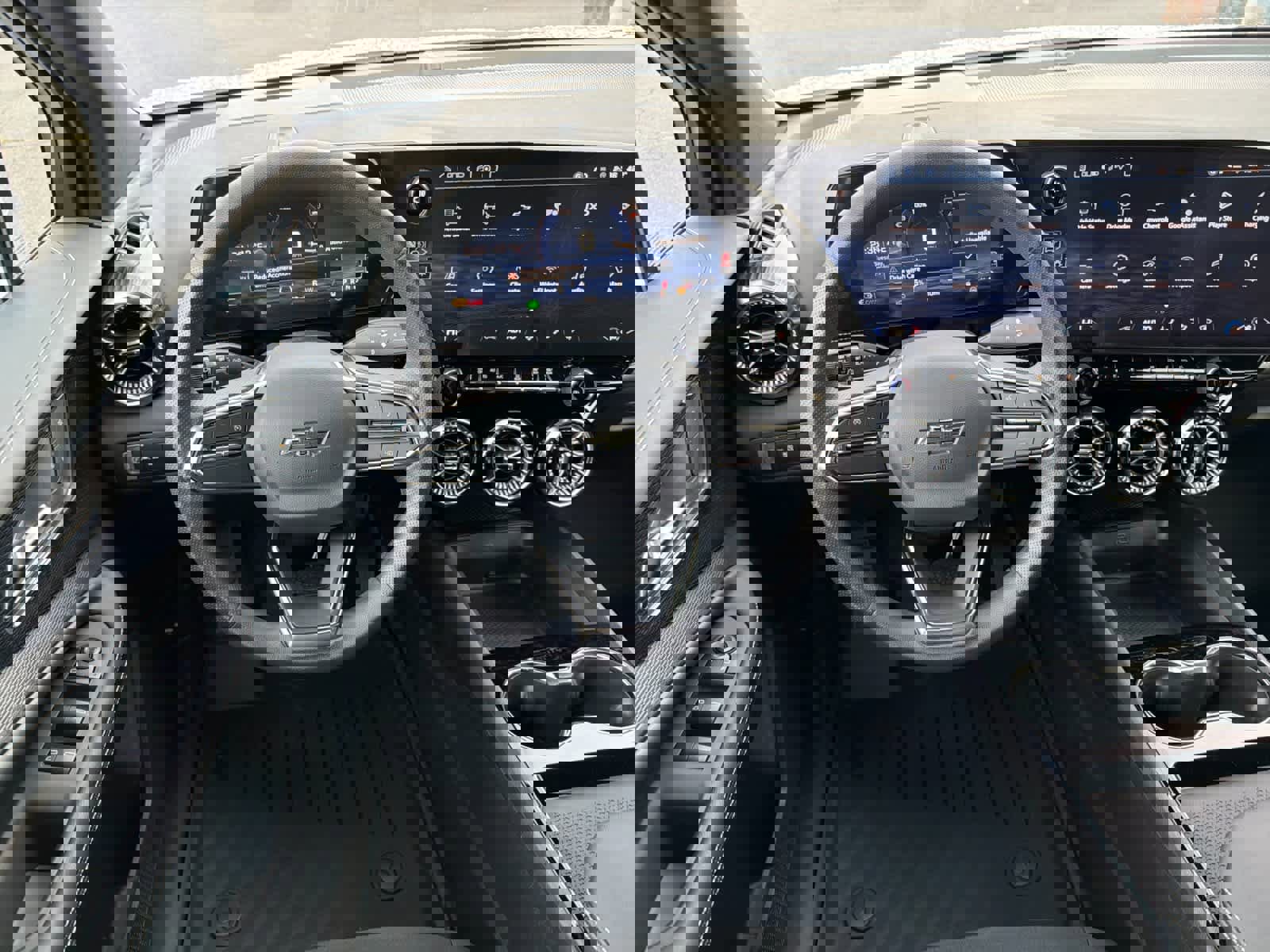 New 2026 Chevrolet Blazer EV LT image 14