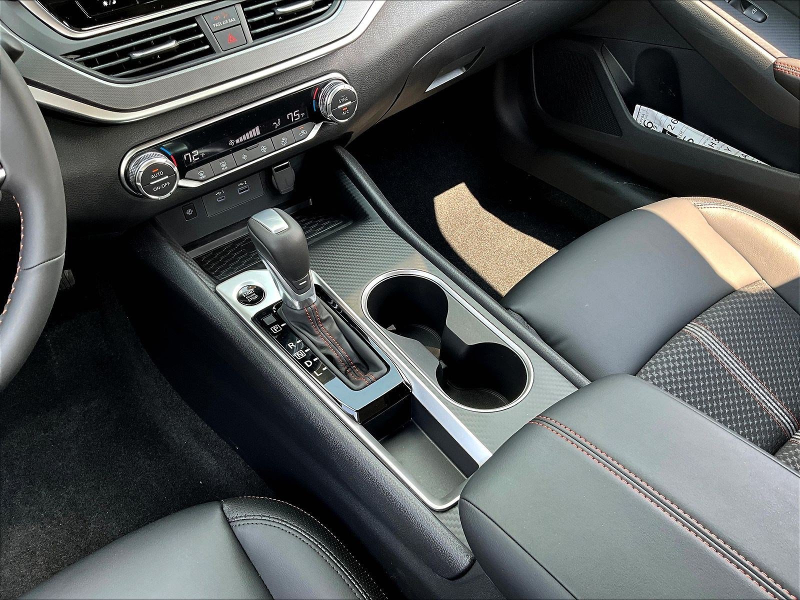 New 2026 Nissan Altima 2.5 SR w/ SR Midnight Edition Package FWD image 12