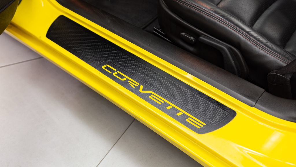 Used 2007 Chevrolet Corvette Z06 w/ Preferred Equipment Group RWD image 32