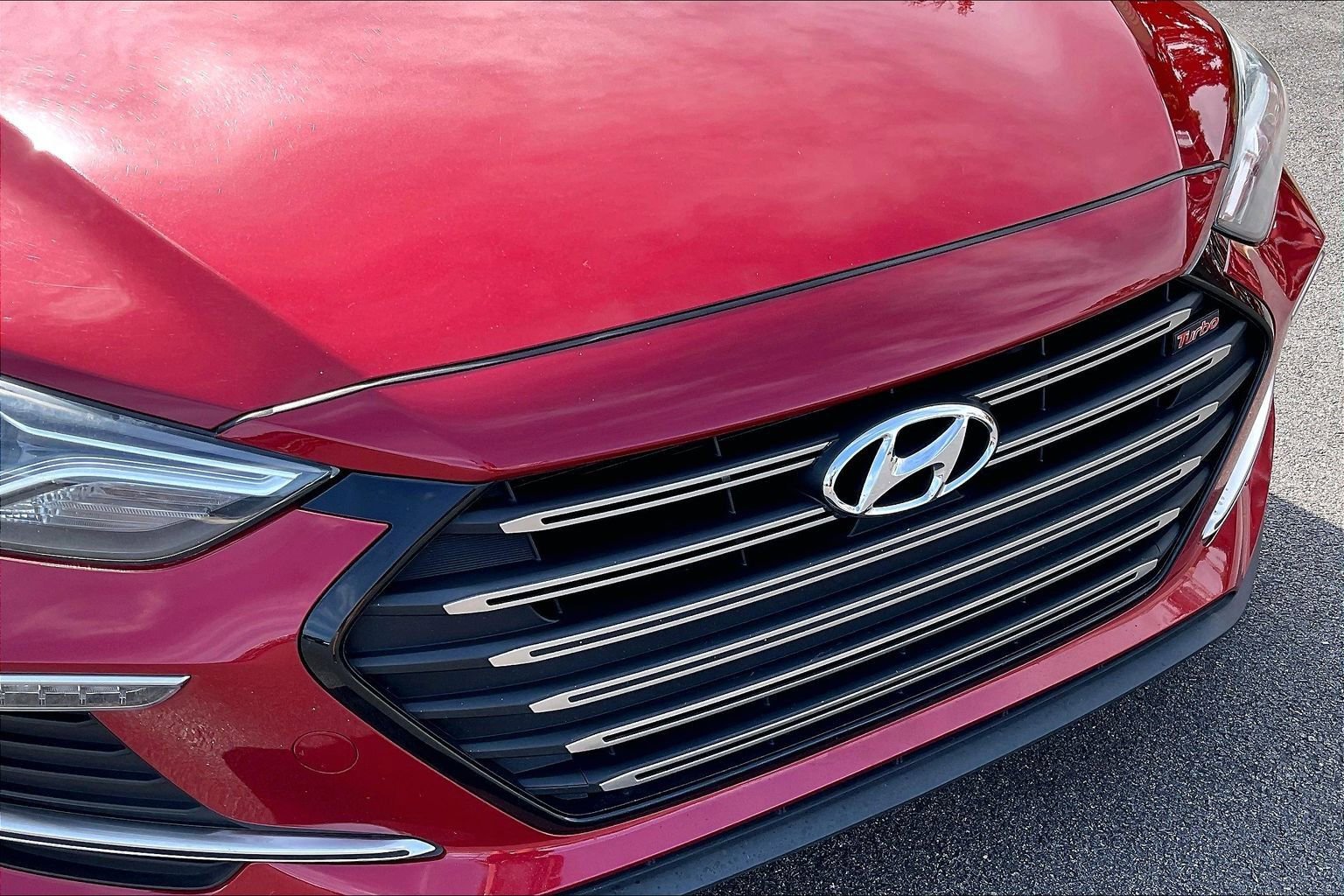Used 2018 Hyundai Elantra Sport w/ Sport Premium Package 03 FWD image 33