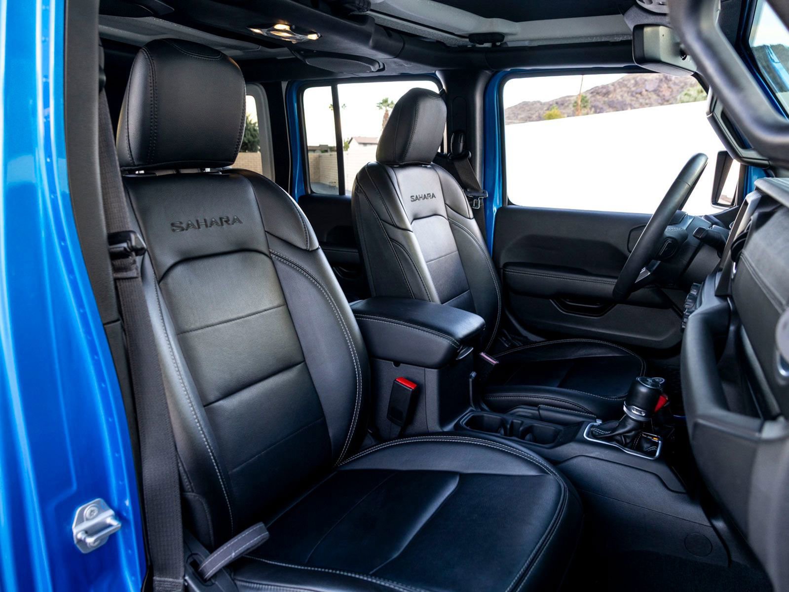 Used 2023 Jeep Wrangler Unlimited Sahara image 26