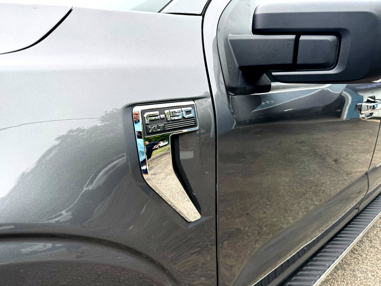 Used 2022 Ford F150 XLT w/ Equipment Group 302A High image 6