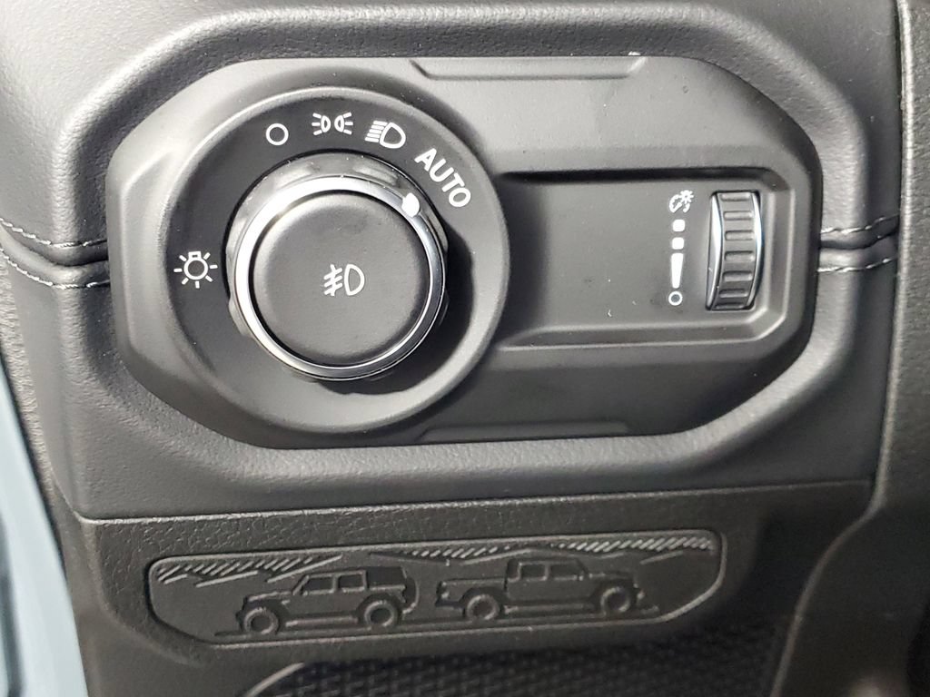 New 2026 Jeep Wrangler Unlimited Rubicon AWD/4WD image 12