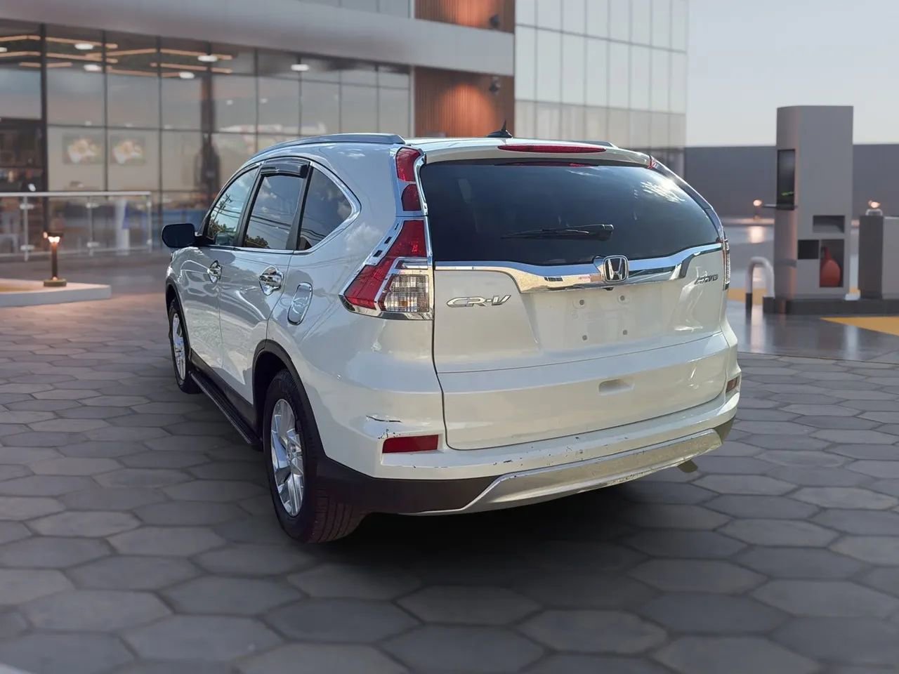 Used 2016 Honda CR-V EX-L image 7