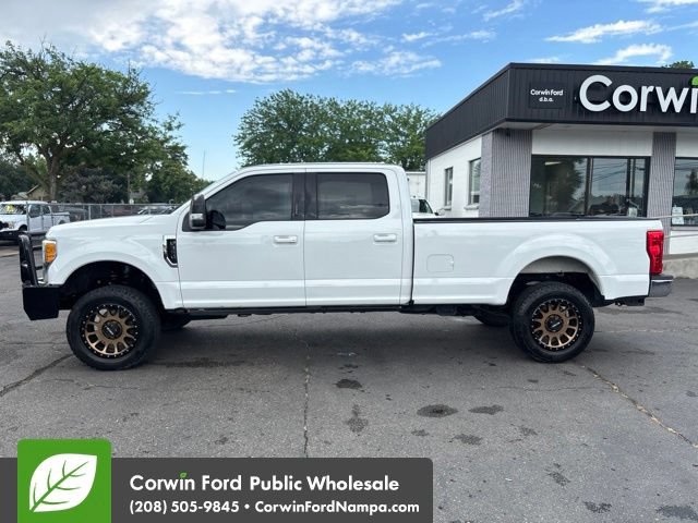 Used 2017 Ford F350 Lariat w/ Lariat Value Package AWD/4WD image 8