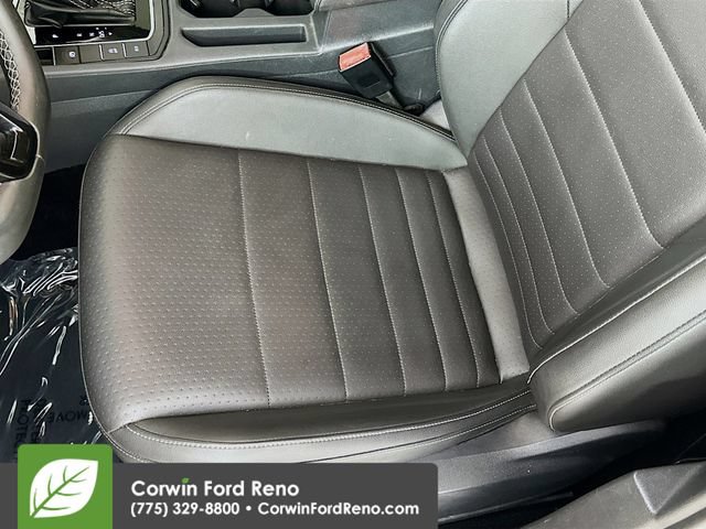 Used 2021 Volkswagen Jetta SE FWD image 18