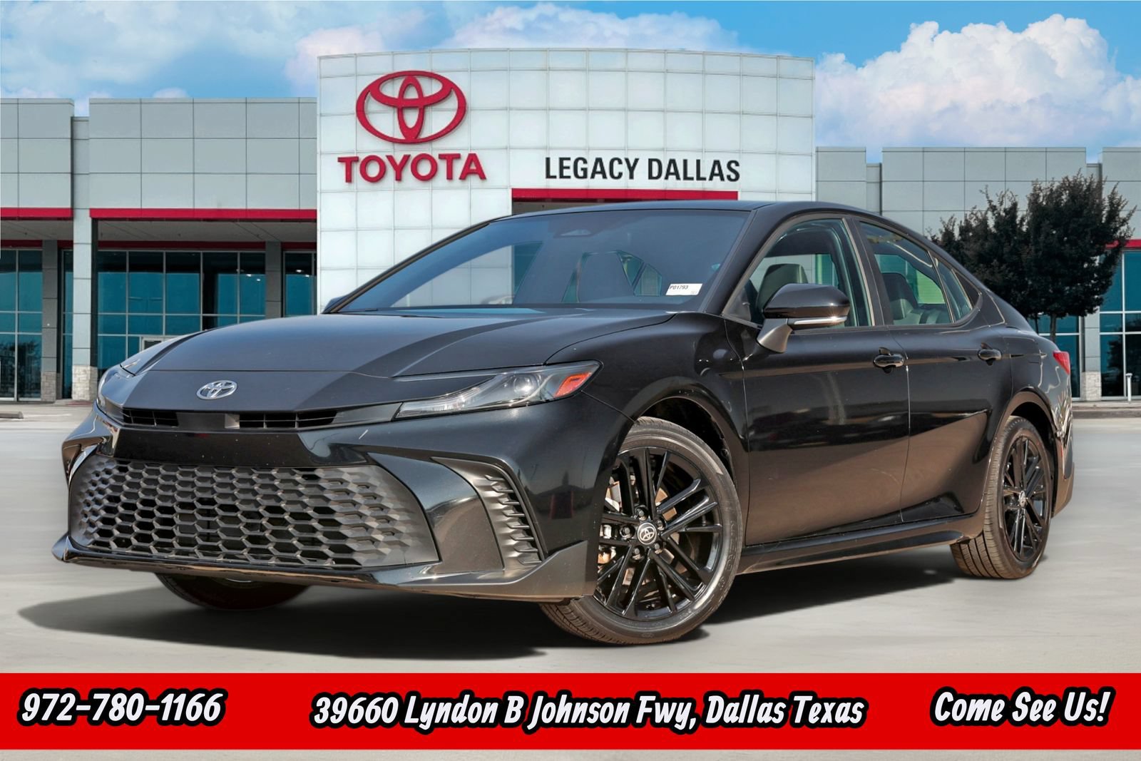 Used 2025 Toyota Camry SE w/ Convenience Package AWD/4WD image 1