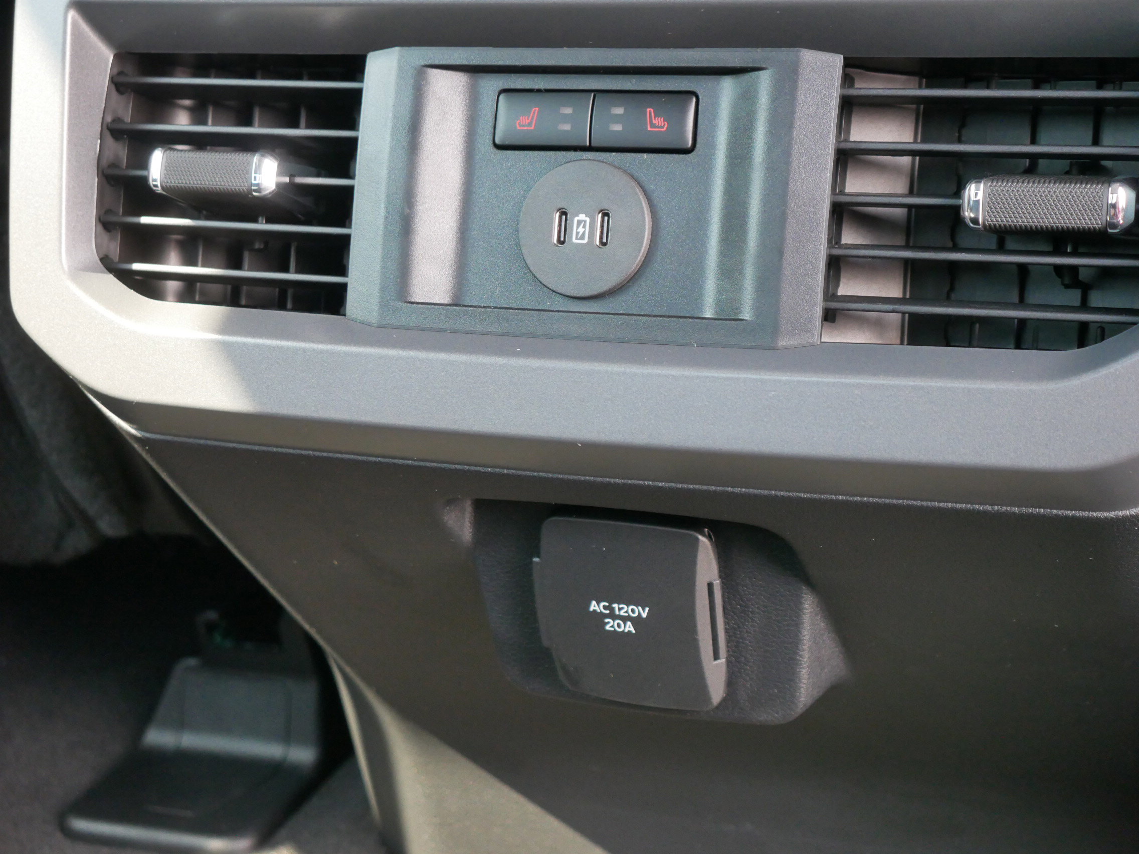 New 2026 Ford F350 Lariat image 35