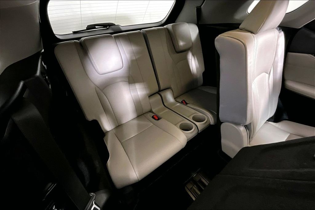 Used 2018 Lexus RX 350L FWD w/ Premium Package image 28