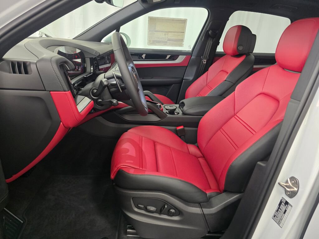 New 2026 Porsche Cayenne image 14