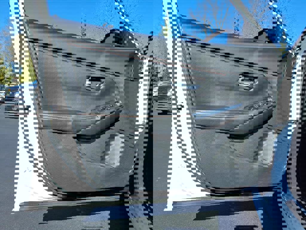 Used 2024 Nissan Sentra SR image 7