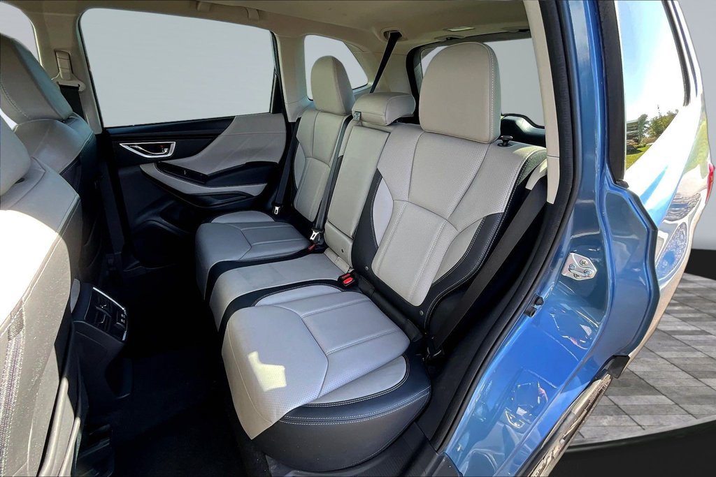 Used 2023 Subaru Forester Limited AWD/4WD image 22
