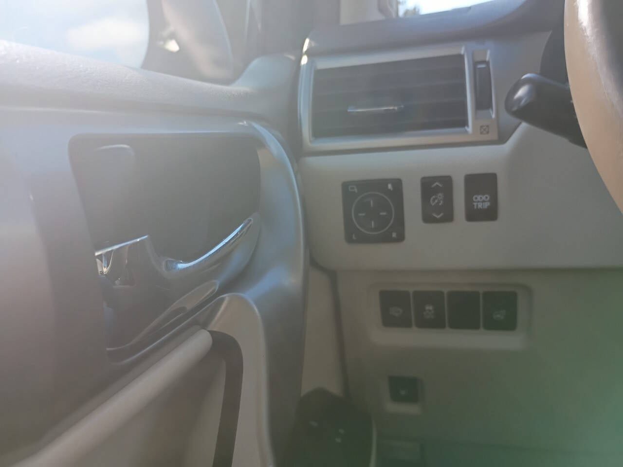 Used 2017 Lexus GX 460 Luxury image 11