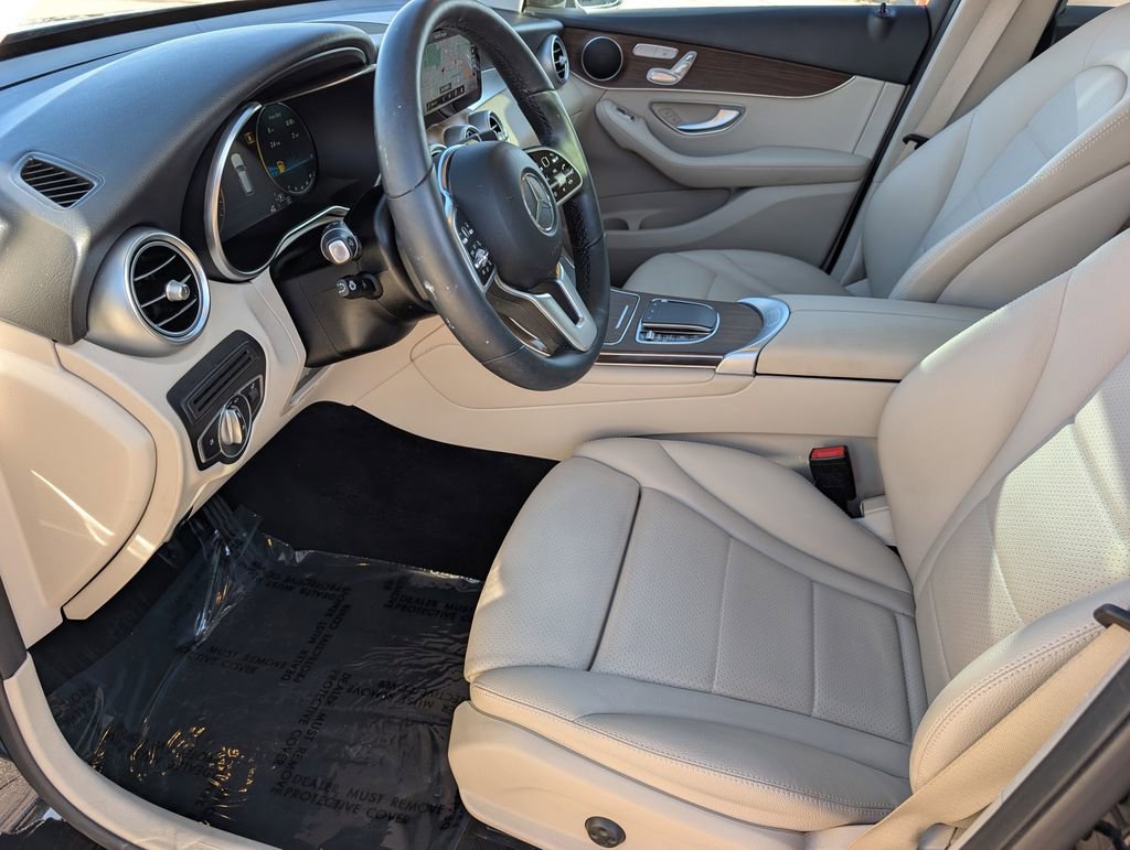 Certified 2022 Mercedes-Benz GLC 300 4MATIC image 11