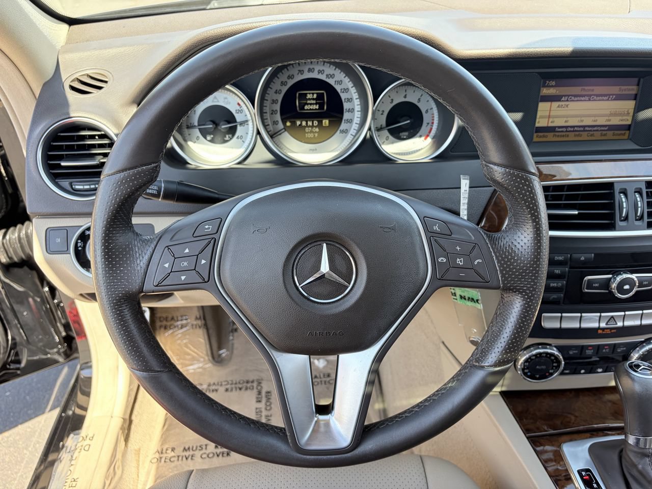 Used 2012 Mercedes-Benz C 250 Sedan image 23