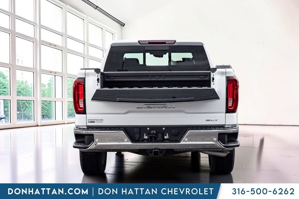 Used 2023 GMC Sierra 1500 SLT w/ SLT Premium Plus Package AWD/4WD image 22