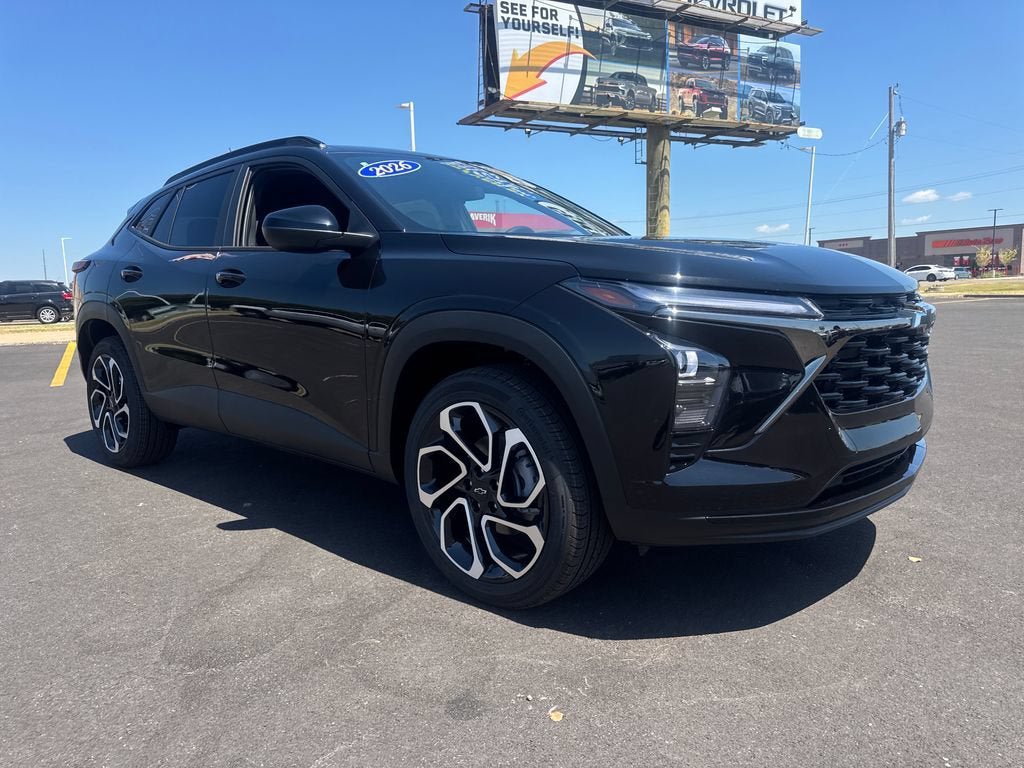 New 2026 Chevrolet Trax RS FWD image 9