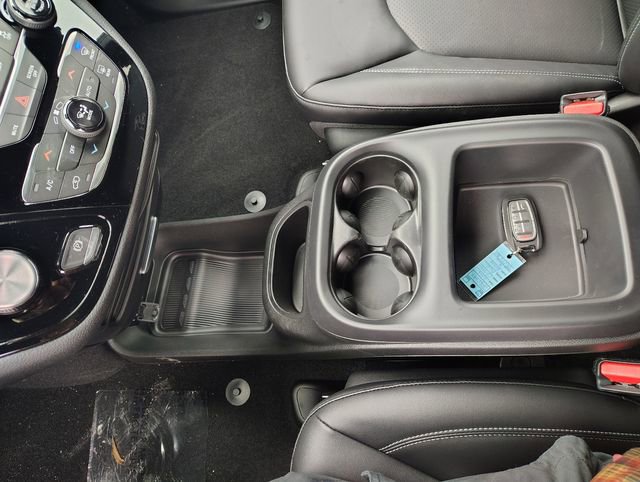New 2026 Chrysler Pacifica Select w/ S Appearance Package FWD image 23