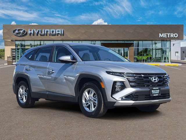 New 2026 Hyundai Tucson SE