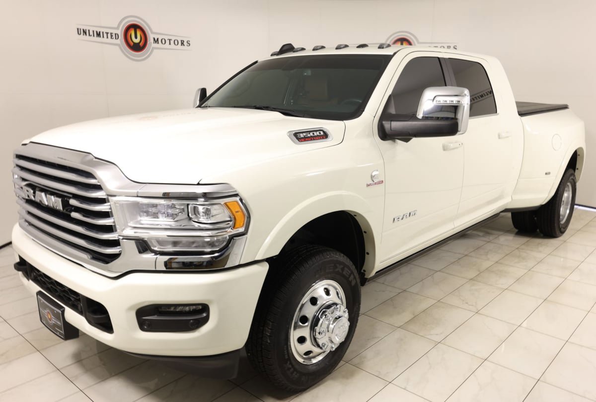 Used 2024 RAM 3500 Limited w/ Towing Technology Group AWD/4WD image 5